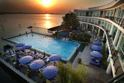The Hanoi Club Hotel & Residences – Photos 9